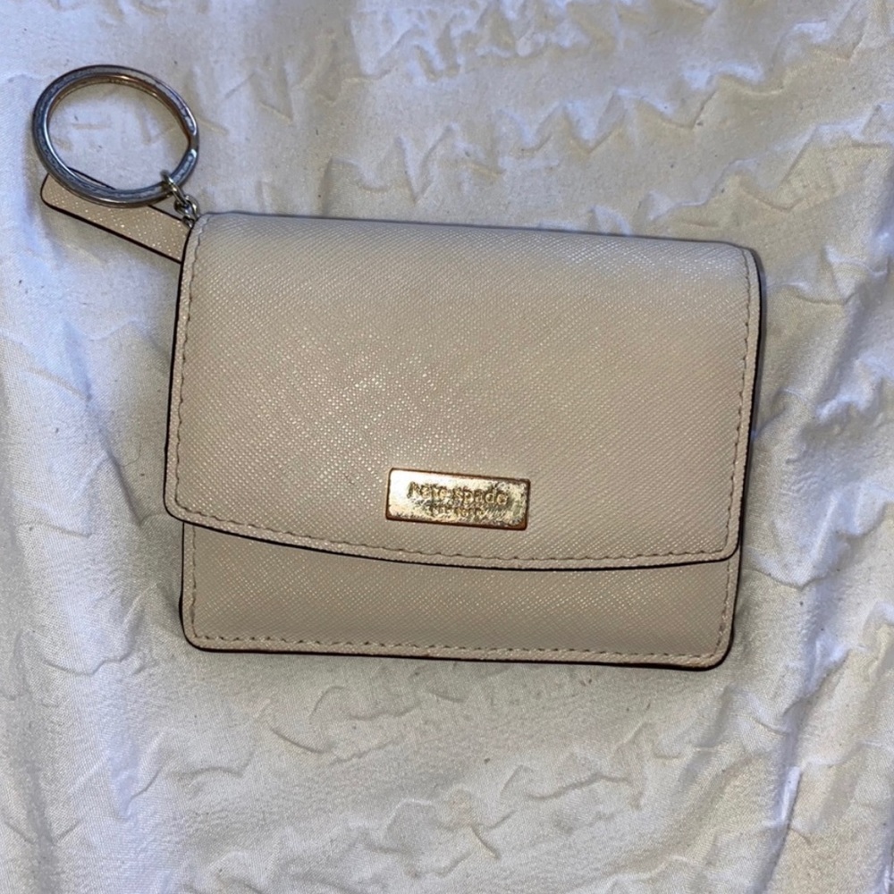 Cute Kate Spade Wallet